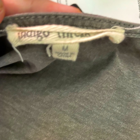 Indigo Thread Gray bell sleeve Tunic Top size Medium - Picture 4 of 4